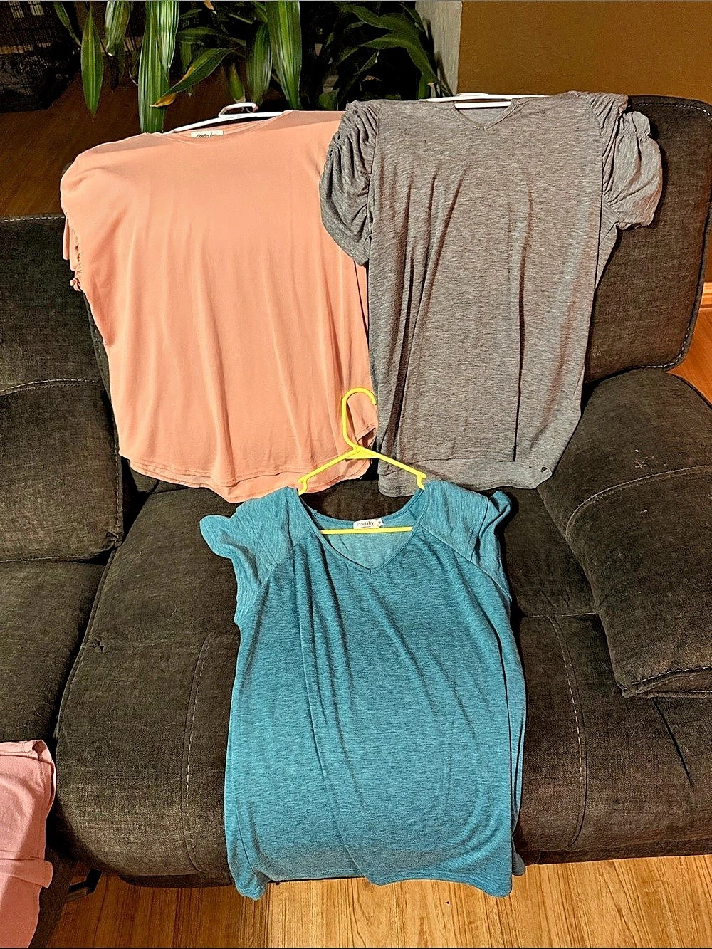 Poetsky & Another Love 103-Piece Short Sleeve Tops Bundle Pink & Gray & Blue